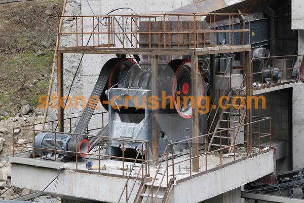 hard stone crusher in Pakistan