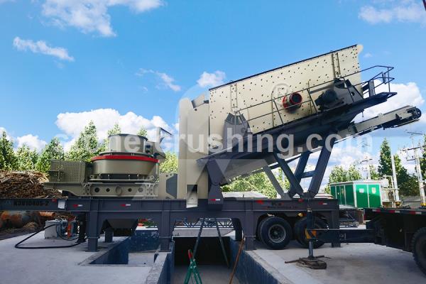 mobile crushing screening
